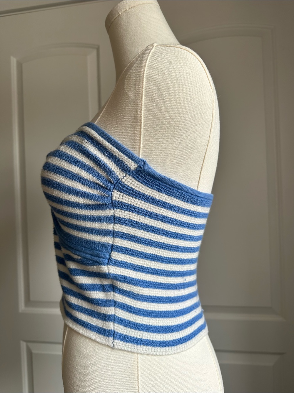 American Eagle Coastal Striped Blue & White Twist-Bust Tube Top - Picture 4 of 6